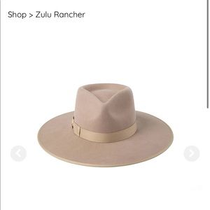 Lack of color Zulu Rancher Size Small NWT